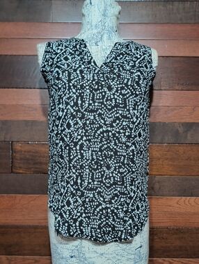 Maurices Black & White Dot Pattern Top